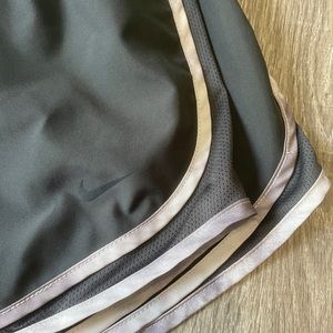 Nike Women’s Tempo Shorts